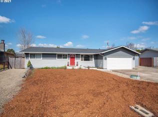 547 Clairmont Dr, Eugene, OR