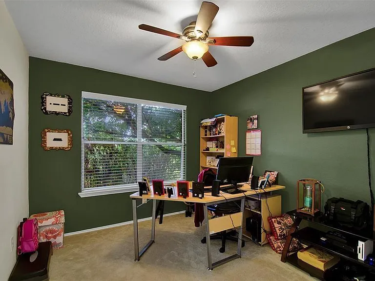 615 Salma Ct — Photo 3