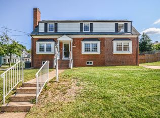 9107 Lindale Dr, Bethesda, MD 20817