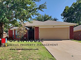 608 Ember Ln, Mansfield, TX 76063