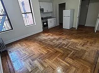 87-40 Elmhurst Ave #9, Elmhurst, NY 11373