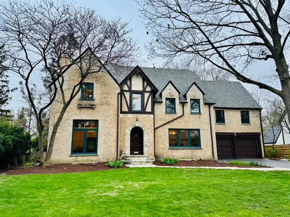 626 Greenleaf Ave, Glencoe, IL 60022