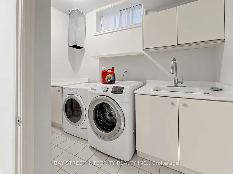 280 Kingsdale Ave — Photo 38