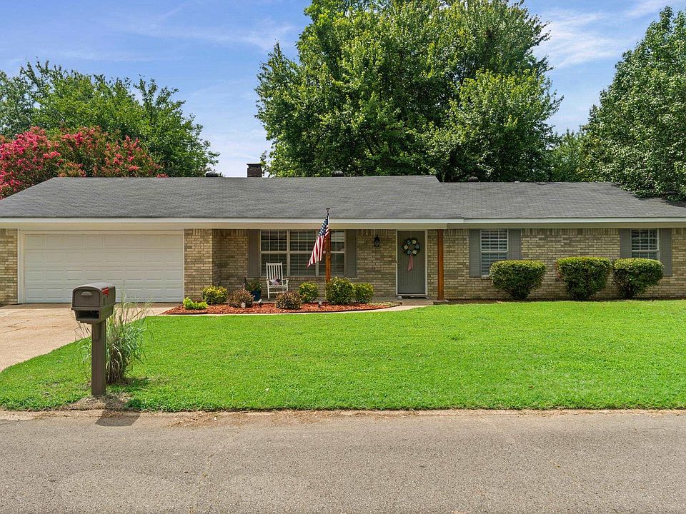 1st image of 113 Liles Dr