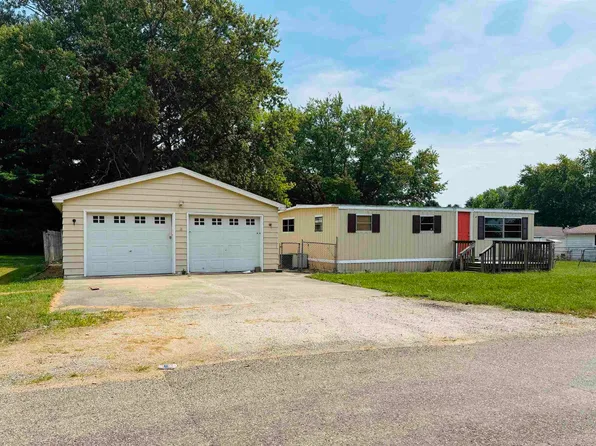 628 N Hilltop Rd, Peoria, IL 61604