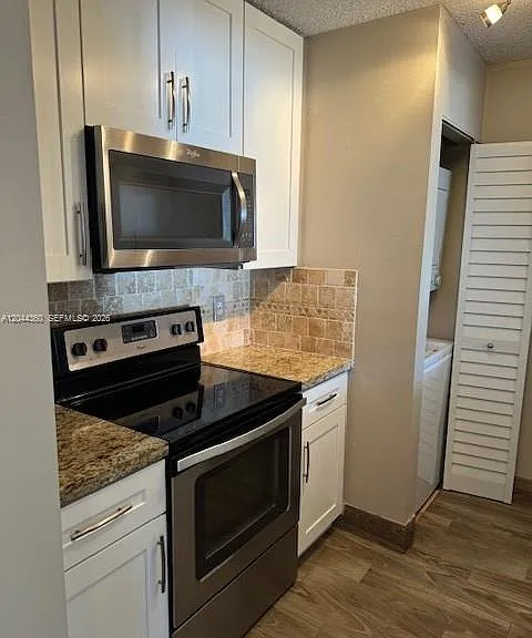 1450 SE 3rd Ave #302 — Photo 11
