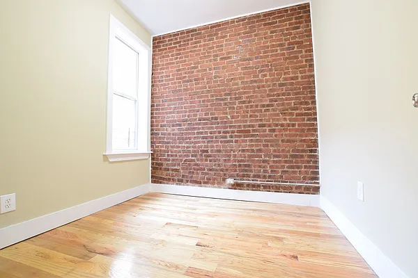 Rented by null | media 30