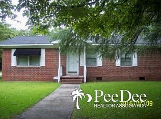 801 E Madison St, Dillon, SC 29536