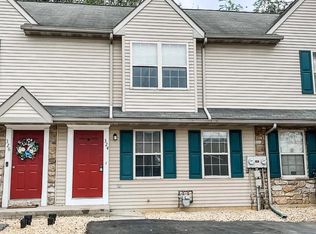328 Wild Cherry Ln, Marietta, PA 17547