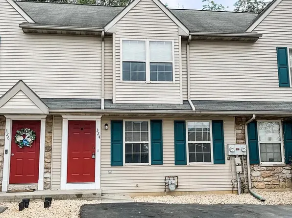 328 Wild Cherry Ln, Marietta, PA 17547