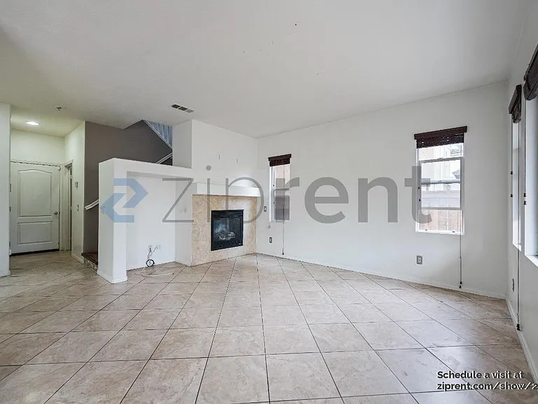 3502 Fuentes Ct — Photo 5