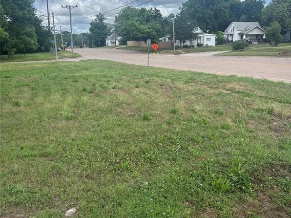 601 S Park Ave Lot 1, Shawnee, OK 74801