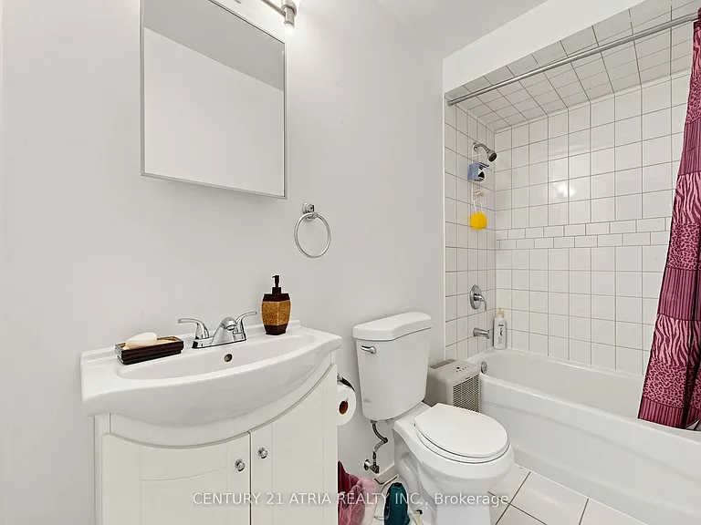 15 Paulgrave Ave — Photo 30
