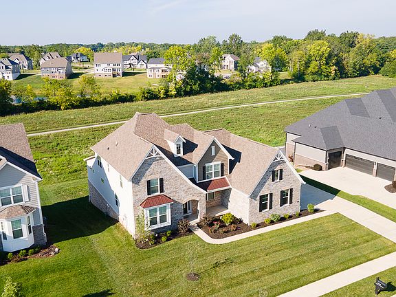 4th image of 2731 Maple Creek Dr
