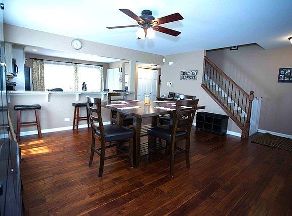 4th image of 2459 Deerfield Dr