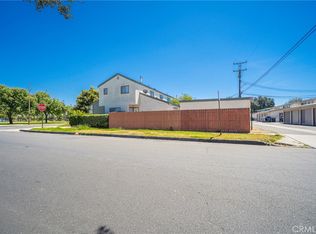 2702 S Shelton St APT C, Santa Ana, CA 92707