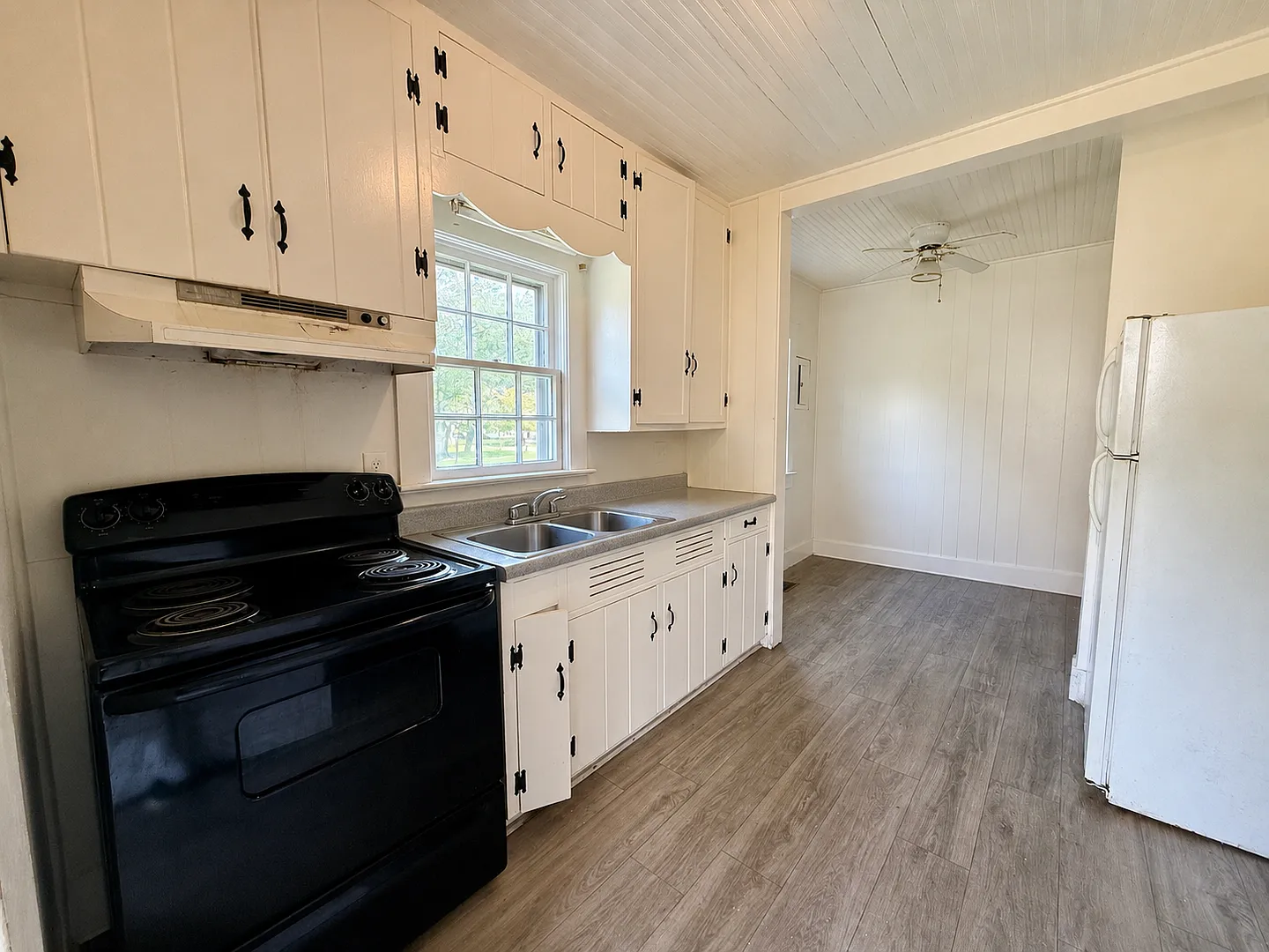 For Rent: Cozy 2-Bed, 1-Bath Home in Elizabethtown — Photo 4