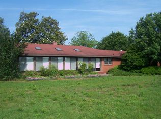 1186 Grantham School Rd, Mount Olive, NC 28365