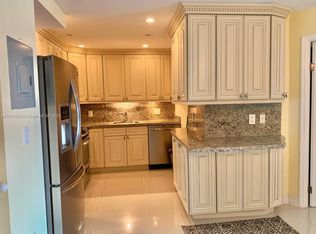 1985 S Ocean Dr APT 5C, Hallandale, FL 33009