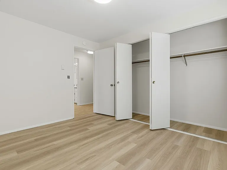 1408 Queen Anne Ave N — Photo 24