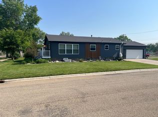 902 Penn St N, Aberdeen, SD 57401