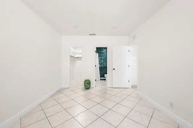 299 SW 7th St #1060 — Photo 19