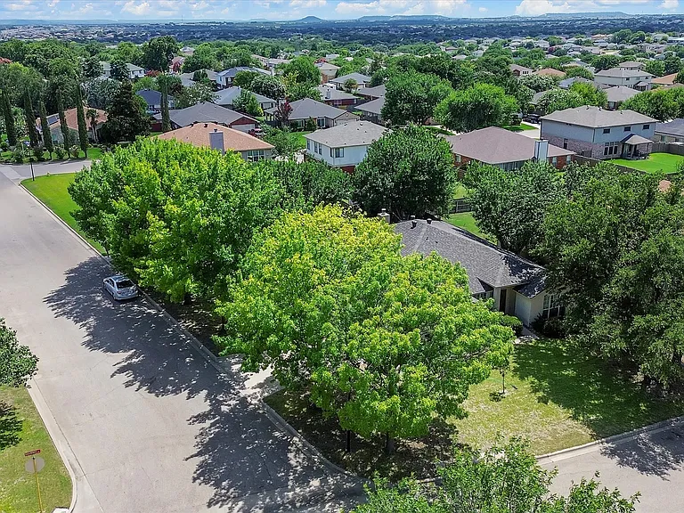 128 Shawnee Trl — Photo 41