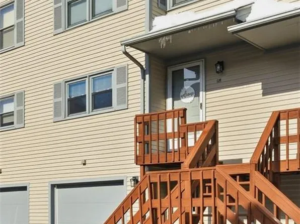 1603 Plainfield Pike APT G8, Johnston, RI 02919