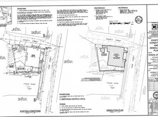 20 Pond St, Amesbury, MA 01913