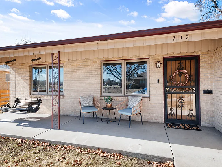 735 S Zuni St — Photo 17