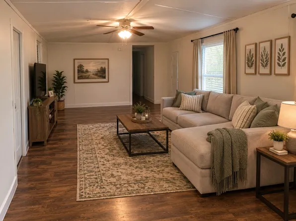 625 Allen St #5, Swainsboro, GA 30401