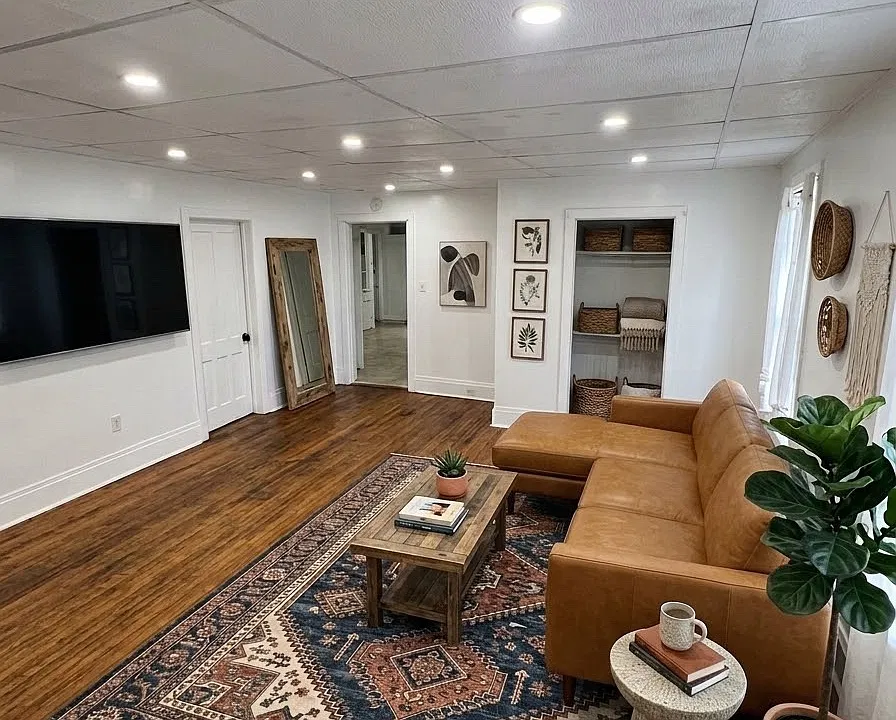 1106 Lenox Ave #1