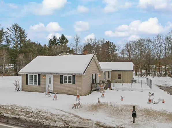 129 New Boston Road, Goffstown, NH 03045