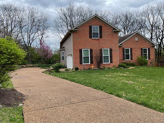 2nd image of 1211 Jennings Dr