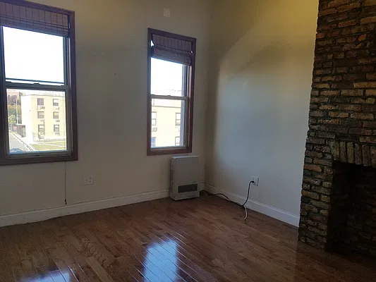 Rented by The Hamilton Group | media 12