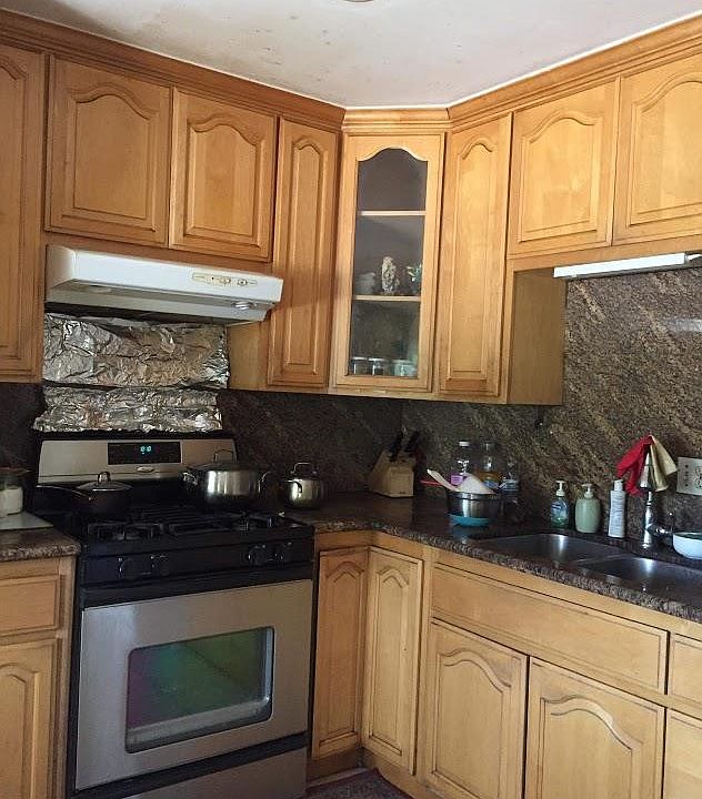 2nd image of 2630 Sibelius Ave