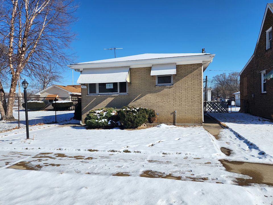 1st image of 431 Greenbay Ave