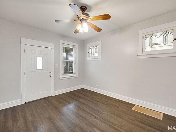 5th image of 7320 Eugene Ave