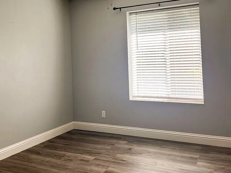 9286 Goodspeed St — Photo 12