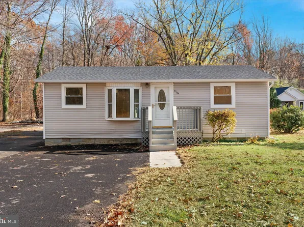 1356 College Rd, Dover, DE 19904