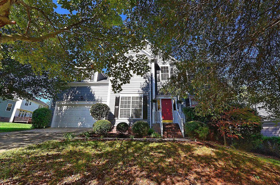 1st image of 6222 Oxwynn Ln