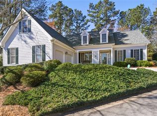 1540 Spinnaker Dr, Alpharetta, GA 30005