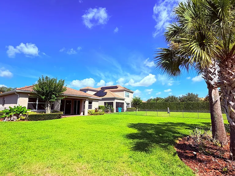 11867 Padua Ln — Photo 51
