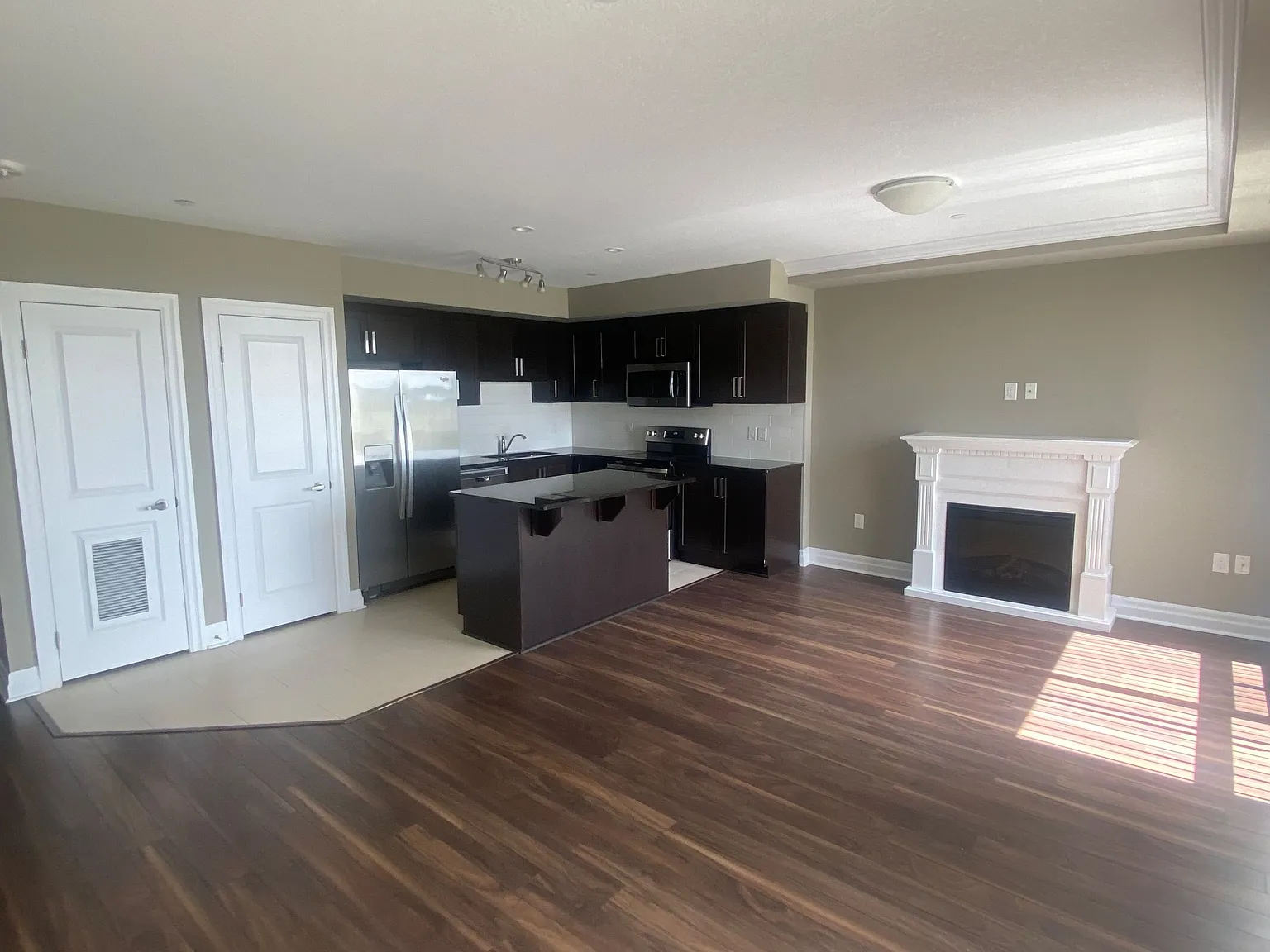 Juliana Place II Apartments — Photo 4