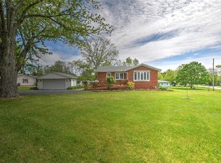 3188 Southland Rd, Decatur, IL 62521