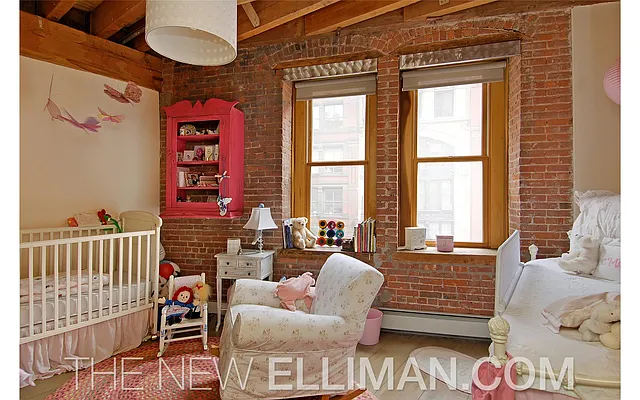 Sold by Douglas Elliman | media 17