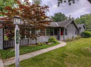 284 New Salem Rd, Voorheesville, NY 12186