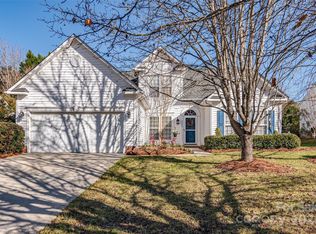 3905 Hermes Ln, Waxhaw, NC 28173
