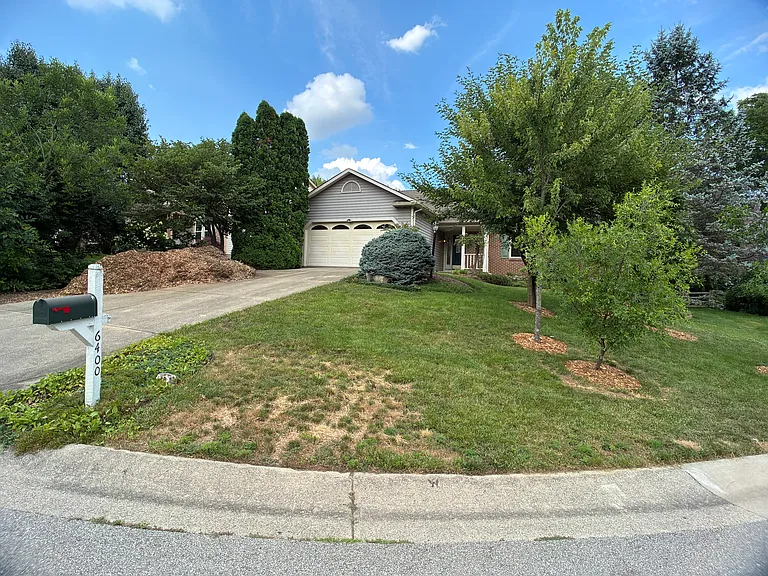 6400 Belmont Park Ct — Photo 56
