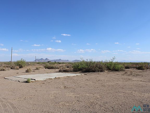2nd image of 3425 New Frontier Dr SE